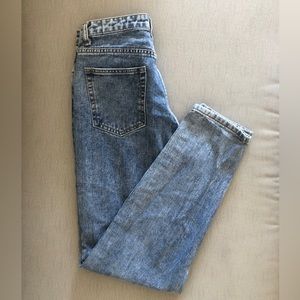 PrettyLittleThing Mom Jeans